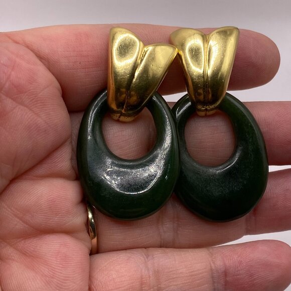 Vintage, 3-in-1, 1960s 18K Gold Earrings w/ Real Jade & Onyx Accessories #401 - Picture 9 of 14
